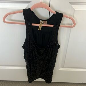 Eyeshadow sequined tank top